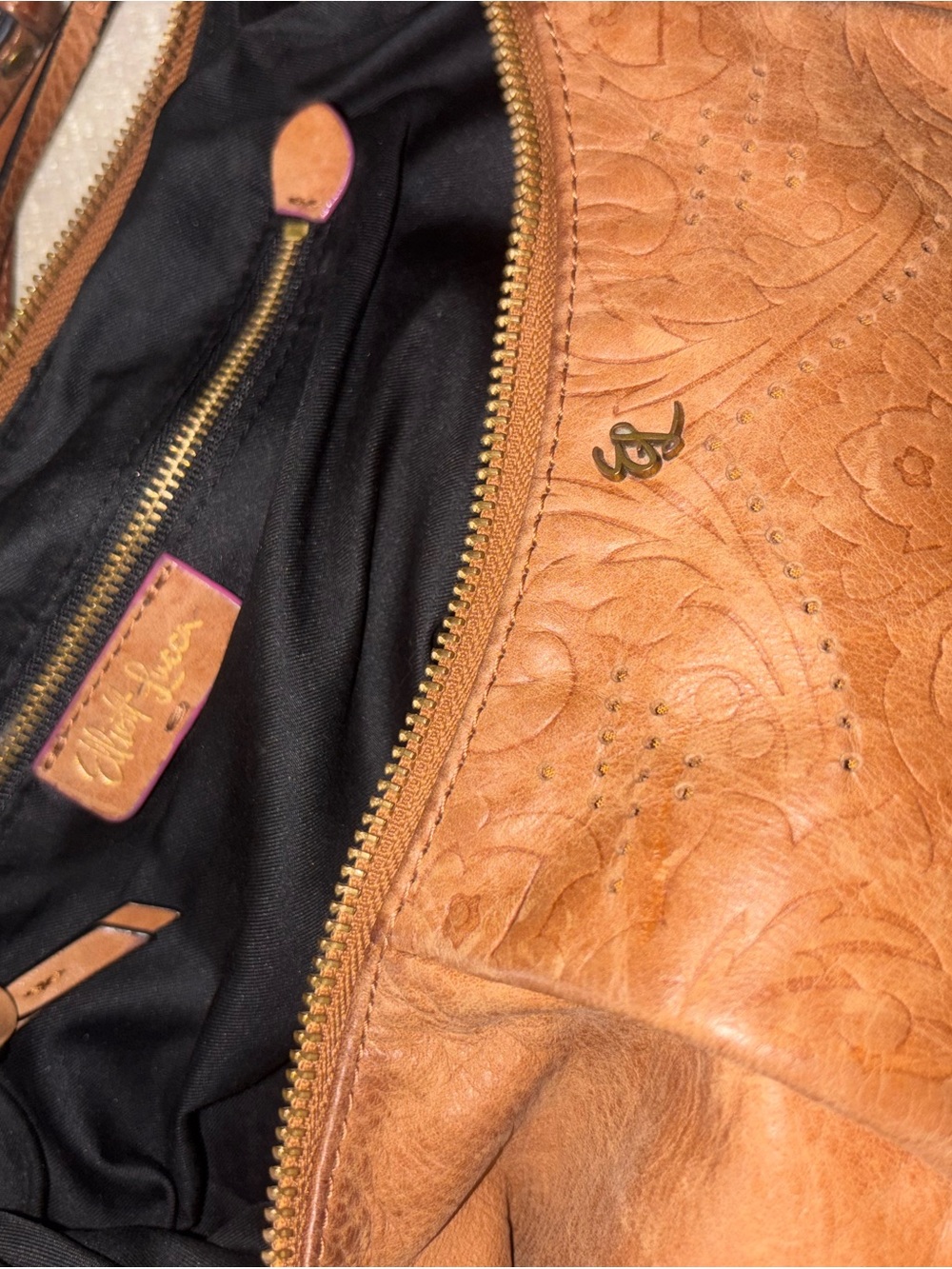 Elliott Lucca Cognac Floral Embossed Hobo Leather Shoulder Bag Purse Brown Boho - Picture 12 of 15